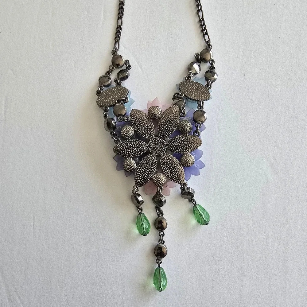 Floral Bib Necklace Earring Set Pastel Resin Flowers Gunmetal Rhinestone Jewelry